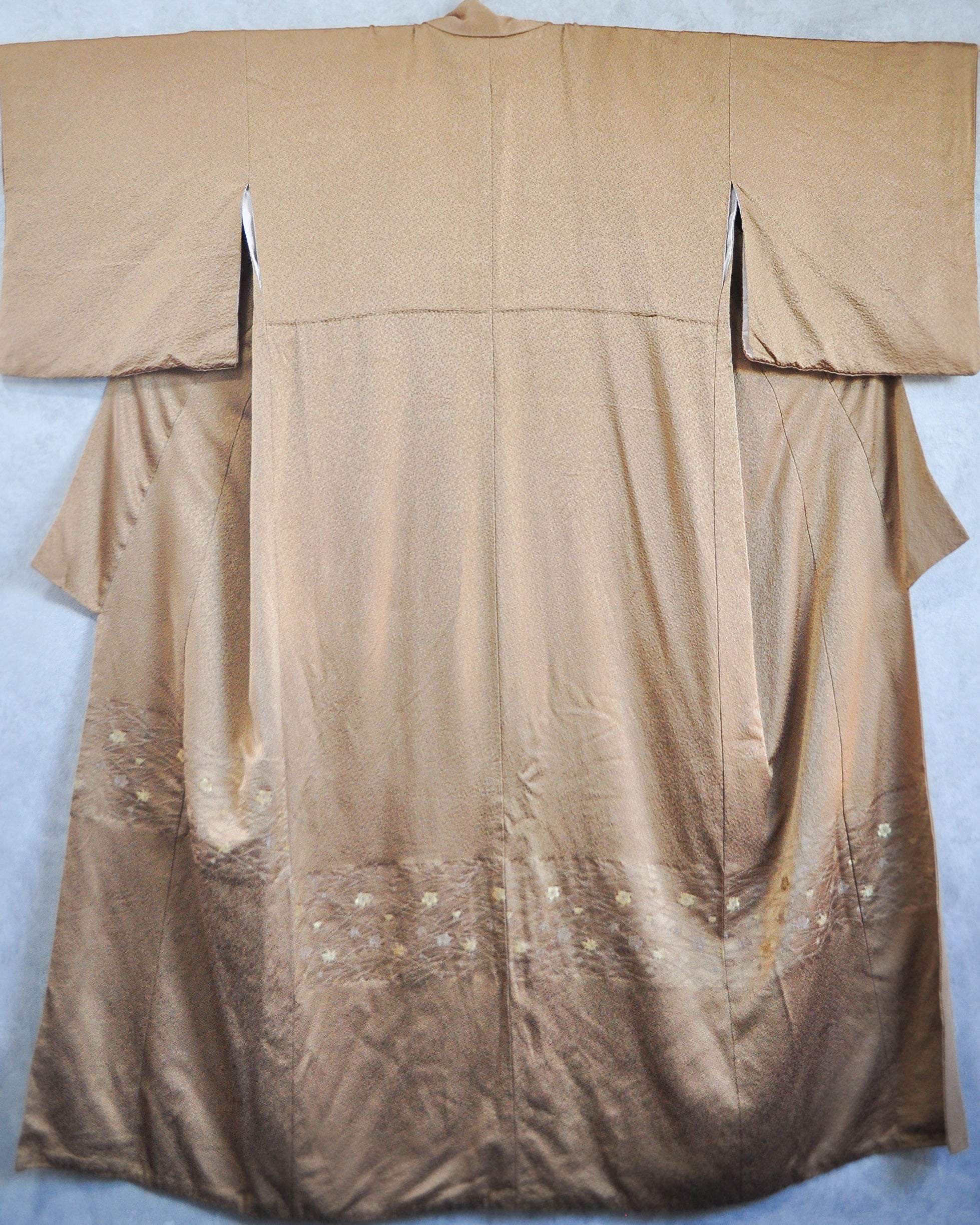 Golden Age Textured Silk Chigai Takanoha Kamon Vintage Kimono