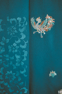 Sapphire Phoenix 80s Embroidery Silk Chirimen Kimono Robe